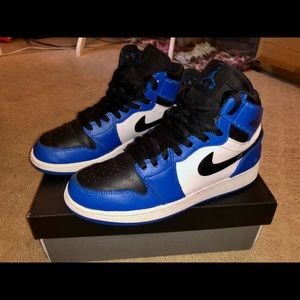 AIR JORDAN 1 RETRO HIGH SIZE 7Y